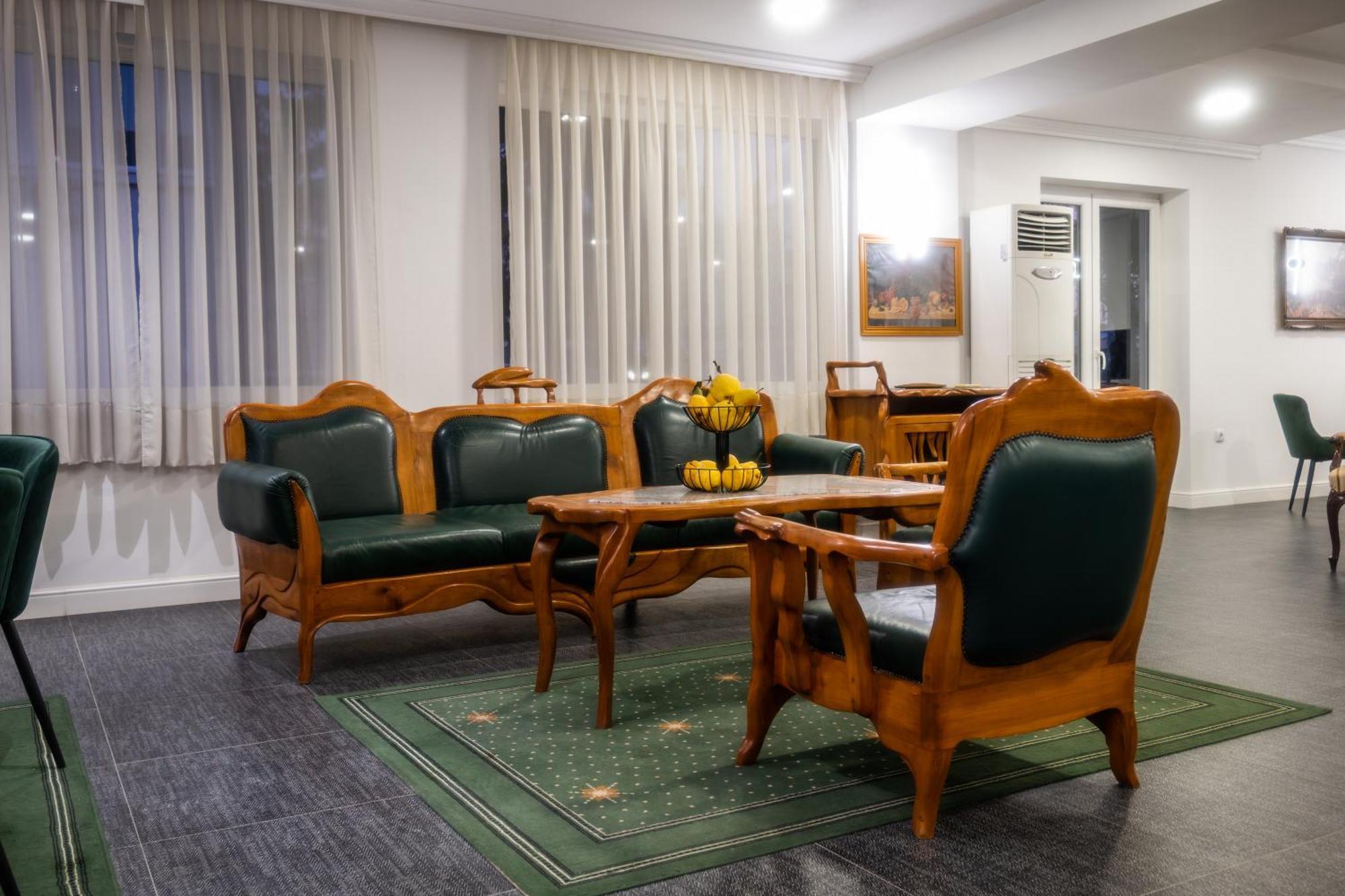 Hotel Mio City Kula Luaran gambar
