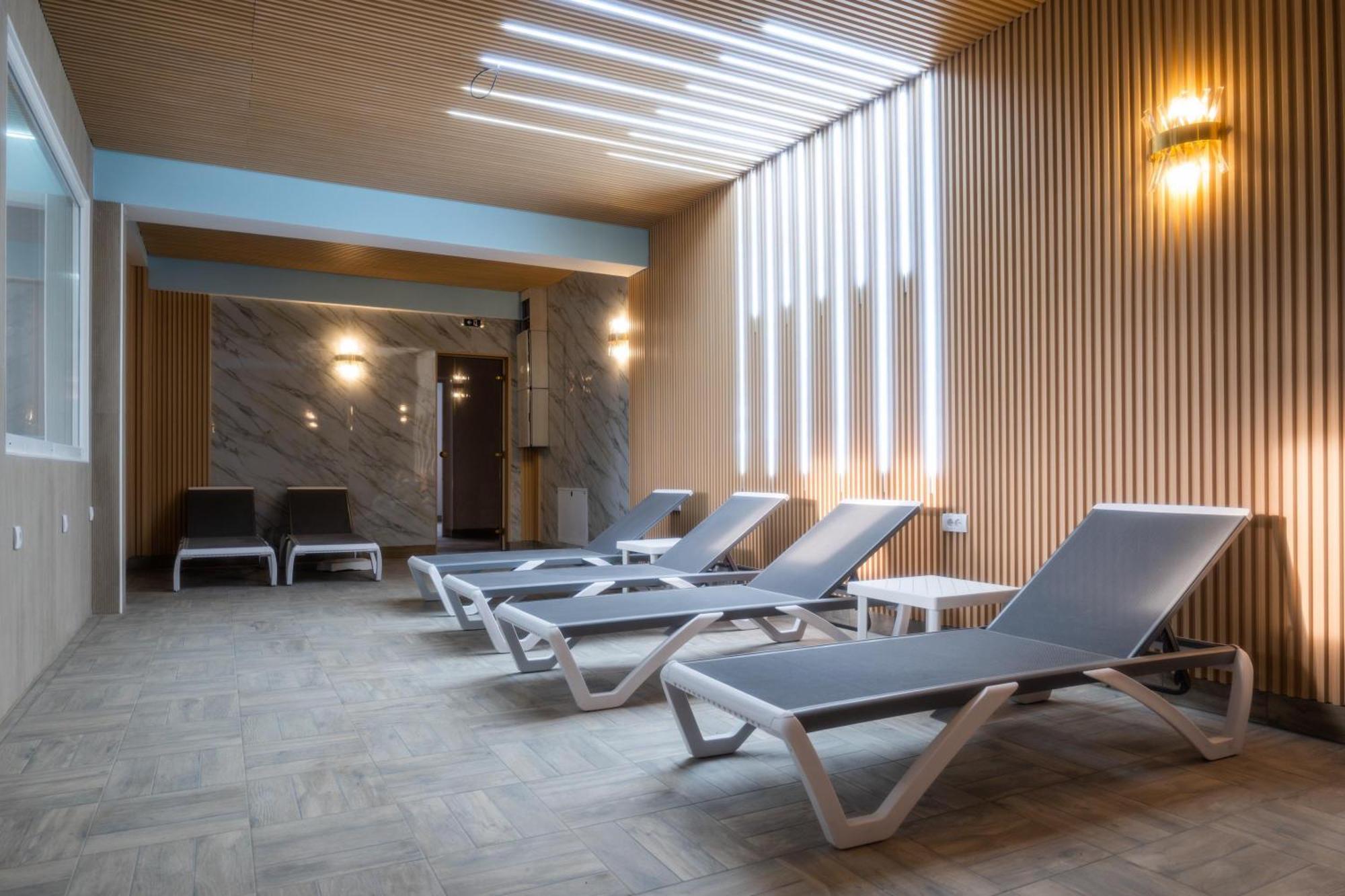 Hotel Mio City Kula Luaran gambar