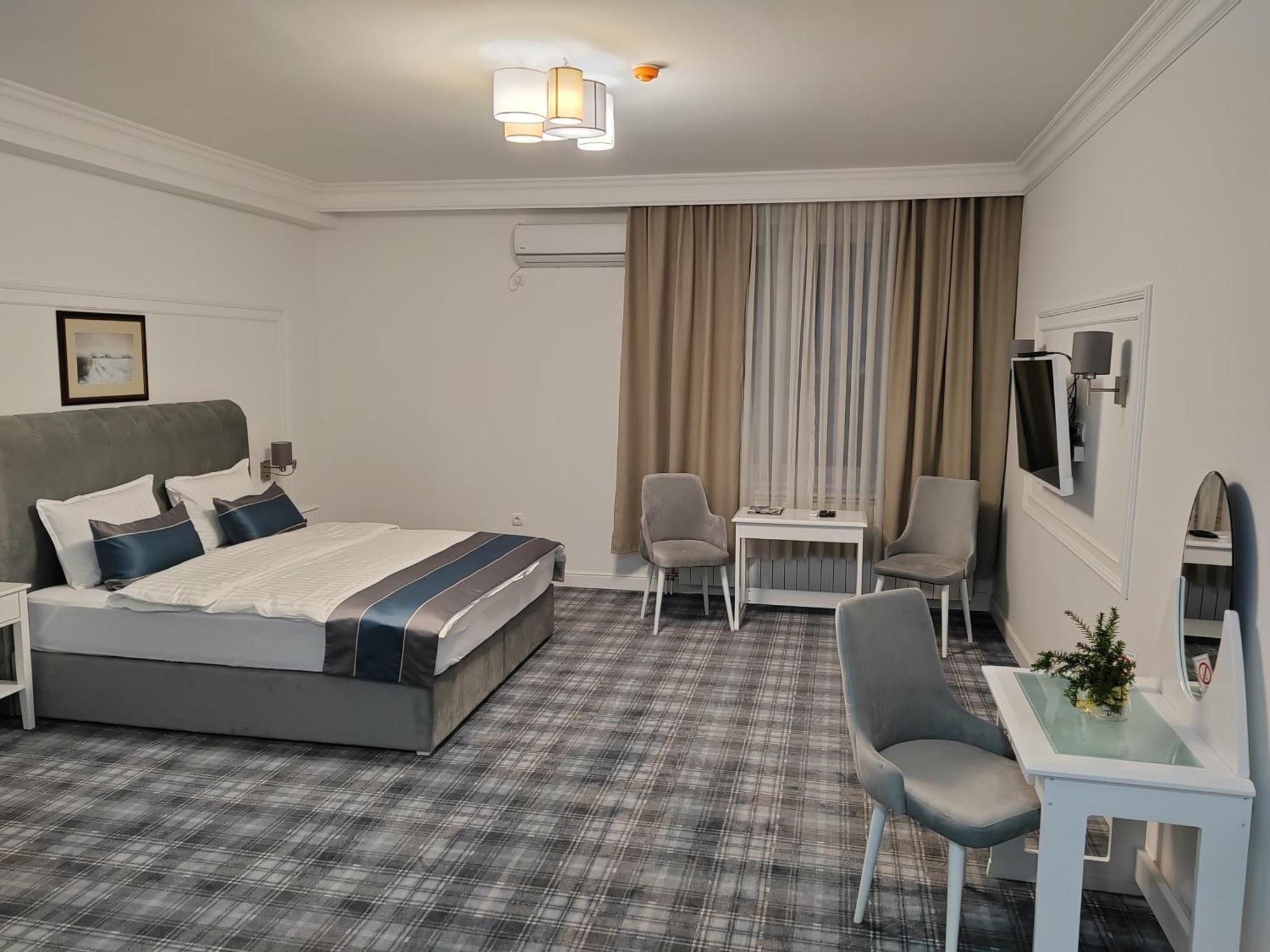 Hotel Mio City Kula Luaran gambar